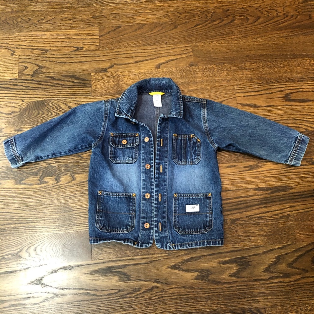 Gap denim jacket‎ size 4